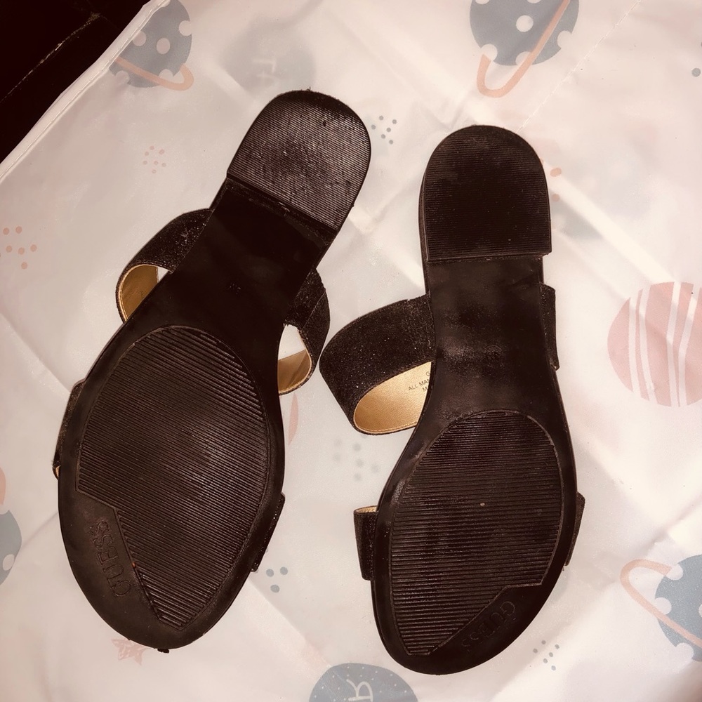 Good condition, there is a scratch in a front shoe but not really bad